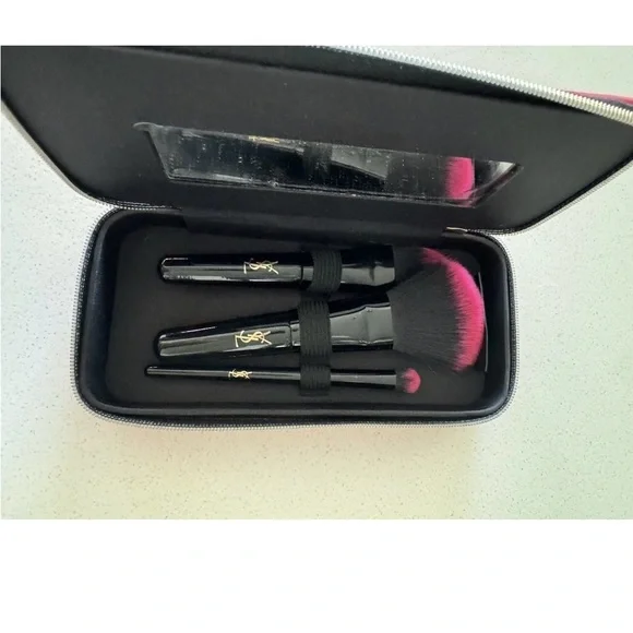 New Pink YSL Makeup Brush Set - Picture 8 of 8